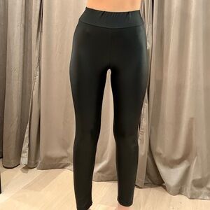 SHEIN Black High-Rise Leggings